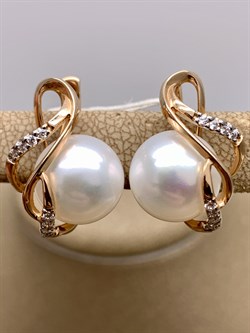 *Серьги Белый Жемчуг д.11-11,5 цв Красное арт. 2.0902.0.b-902 Вес 8,65 г - фото 347442