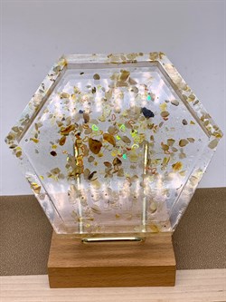 Поднос с янтарем р.10,5-10,5-1,5 см арт 090625 вес 80,69 гр Украшение для интерьера Ручная работа - фото 347596