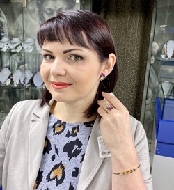 *Серьги Аметист Хризолит Микс цв Красное арт. С122-5064М3-519 вес 6,05 г - фото 66043