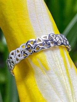 *Кольцо р.19,5 Триглав цв Белое арт. 1000058-749 (вес 2,88 г) - фото 87214 *Кольцо р.19,5 Триглав цв Белое арт. 1000058-749 (вес 2,88 г) - фото 87214