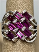 *Кольцо р.19 Родолит арт. SM-R02914-X-W-lil-X-W-982 вес 6,56 г