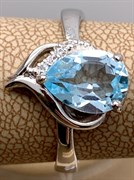 *КОЛЬЦО р.18 Голубой Топаз арт. R00302-142, (вес 3,89 г)