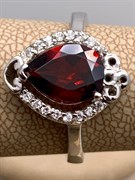 *Кольцо р.18 Гранат арт. R00036-692 Вес 4,17 г