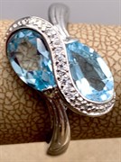 *КОЛЬЦО р.17,5 Голубой Топаз арт. R00159-963, (вес 4,38 г)