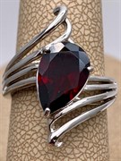 *КОЛЬЦО р.16,5 Гранат арт. R00261-145, (вес около 4,24 г)