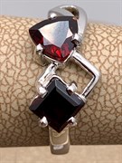 *КОЛЬЦО р.17 Гранат арт. R00236-910, (вес 2,93 г)