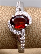*КОЛЬЦО р.17,5 Гранат арт. R00390-411, (вес 2,93 г)