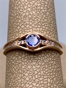 *Кольцо р.17,5 Танзанит цв Красное арт. 10991407-618 (вес 2,1 г)